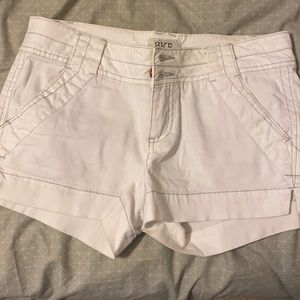 BKE White Shorts. Size 26.